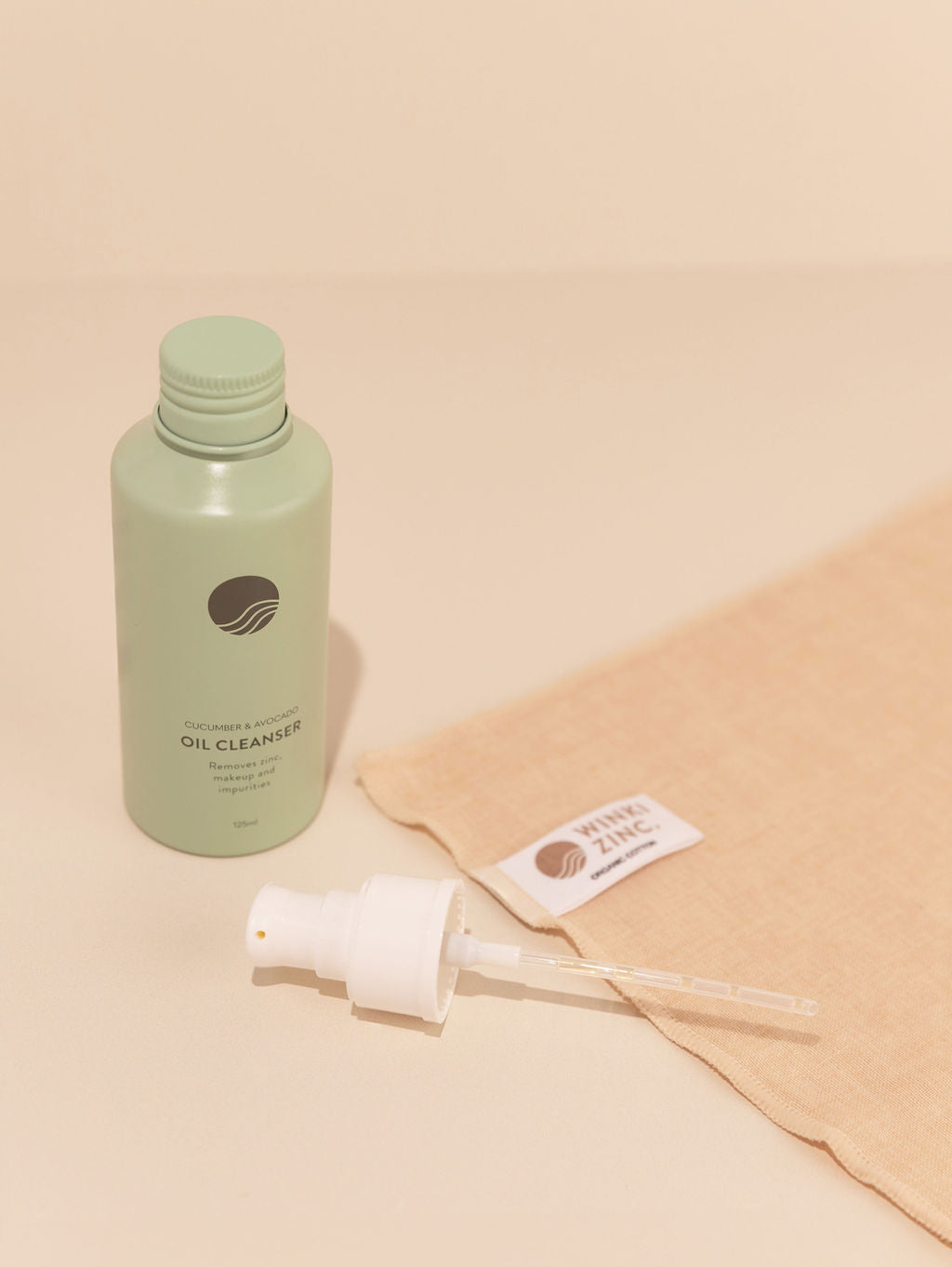 Cucumber and Avocado Oil Cleanser | STARTER PACK 125ML